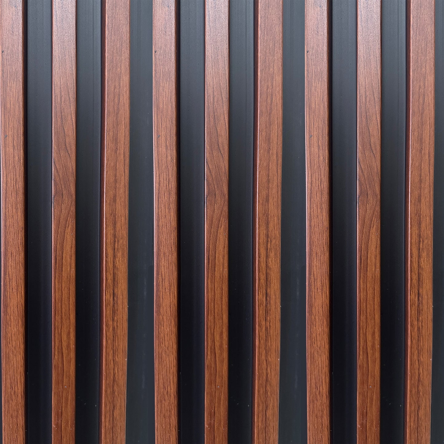 Panel Pvc Revestimiento Muros y Cielos 2,6mt X 16cm X 24mm Bicolor