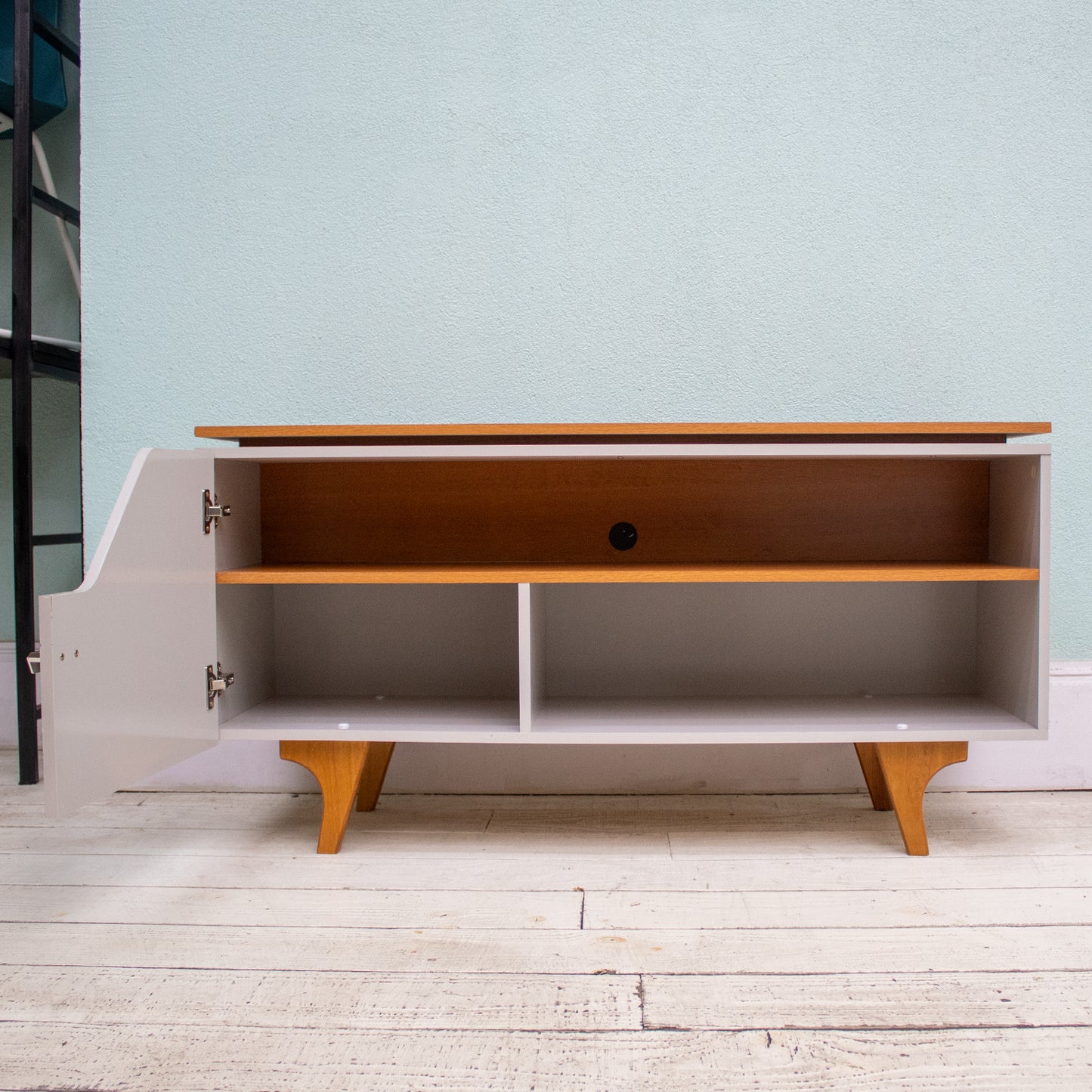 Rack Tv 50" Valencia Blanco Invierno Natural