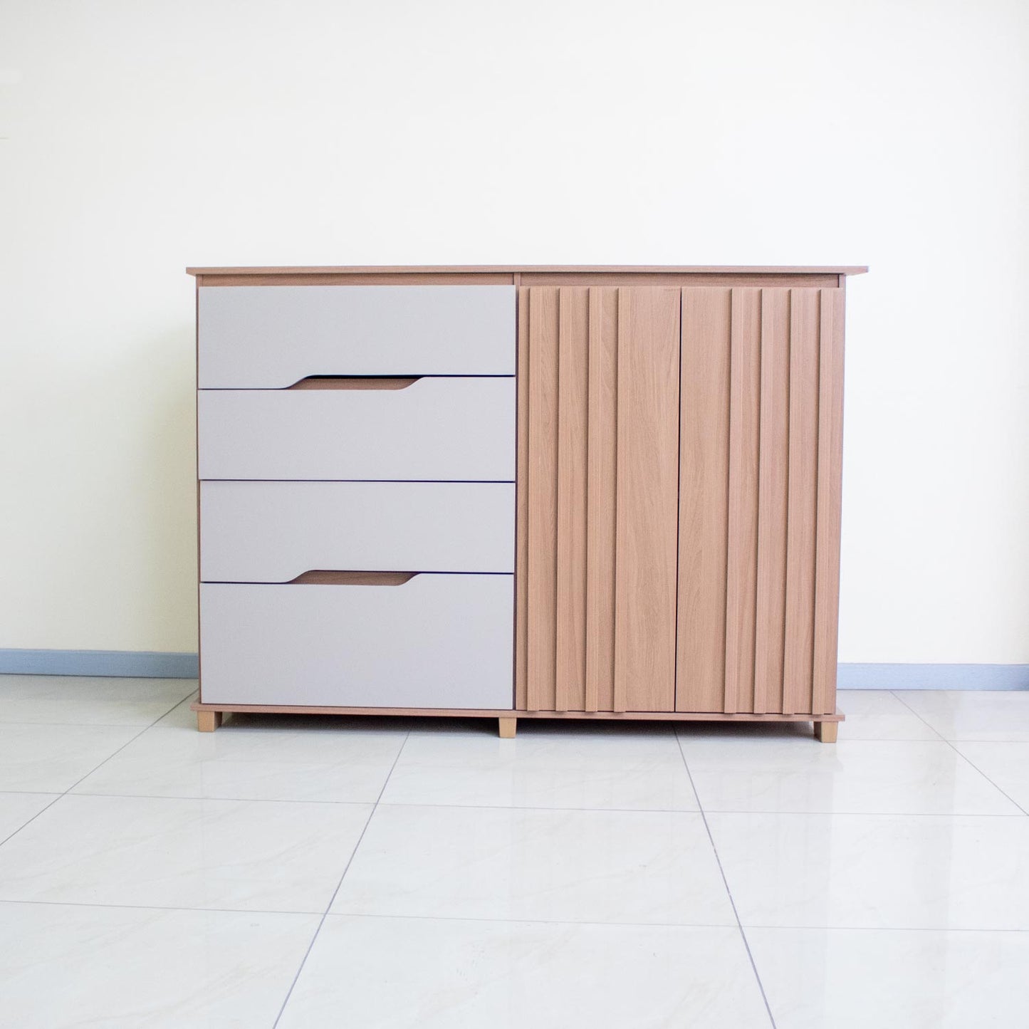 Cómoda 4 cajones 2 puertas Hoga Texas Roble Beige