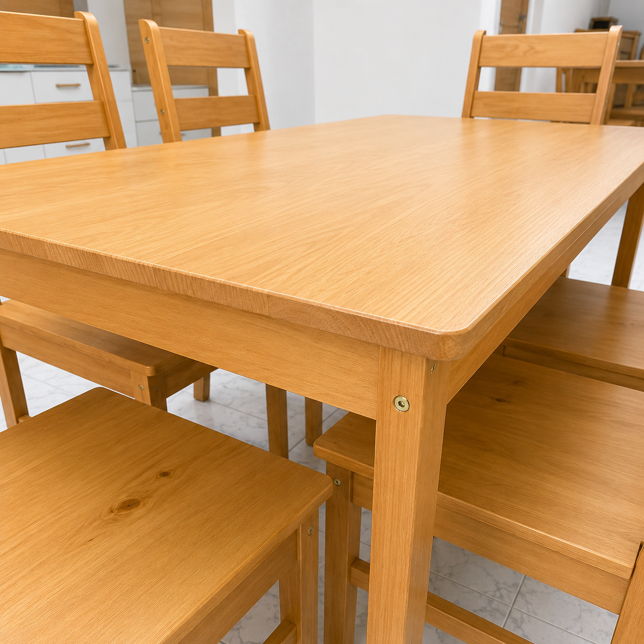 Set de Comedor con 6 Sillas 100% Madera Hoga Bella Nogal