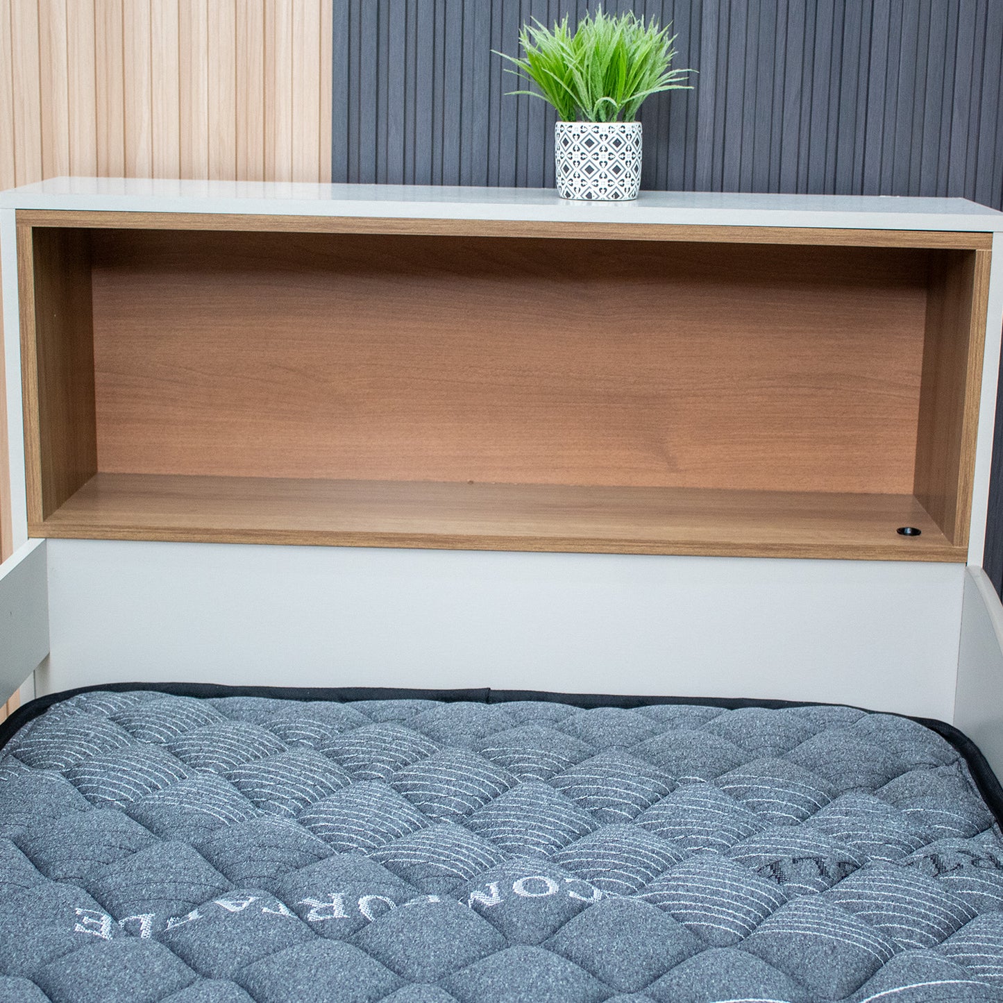 Cama Montessori con luz led 1 Pza Hoga Lille Arena