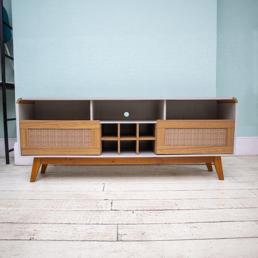 Rack Tv 65" Larimar Blanco Invierno Canela Rattan