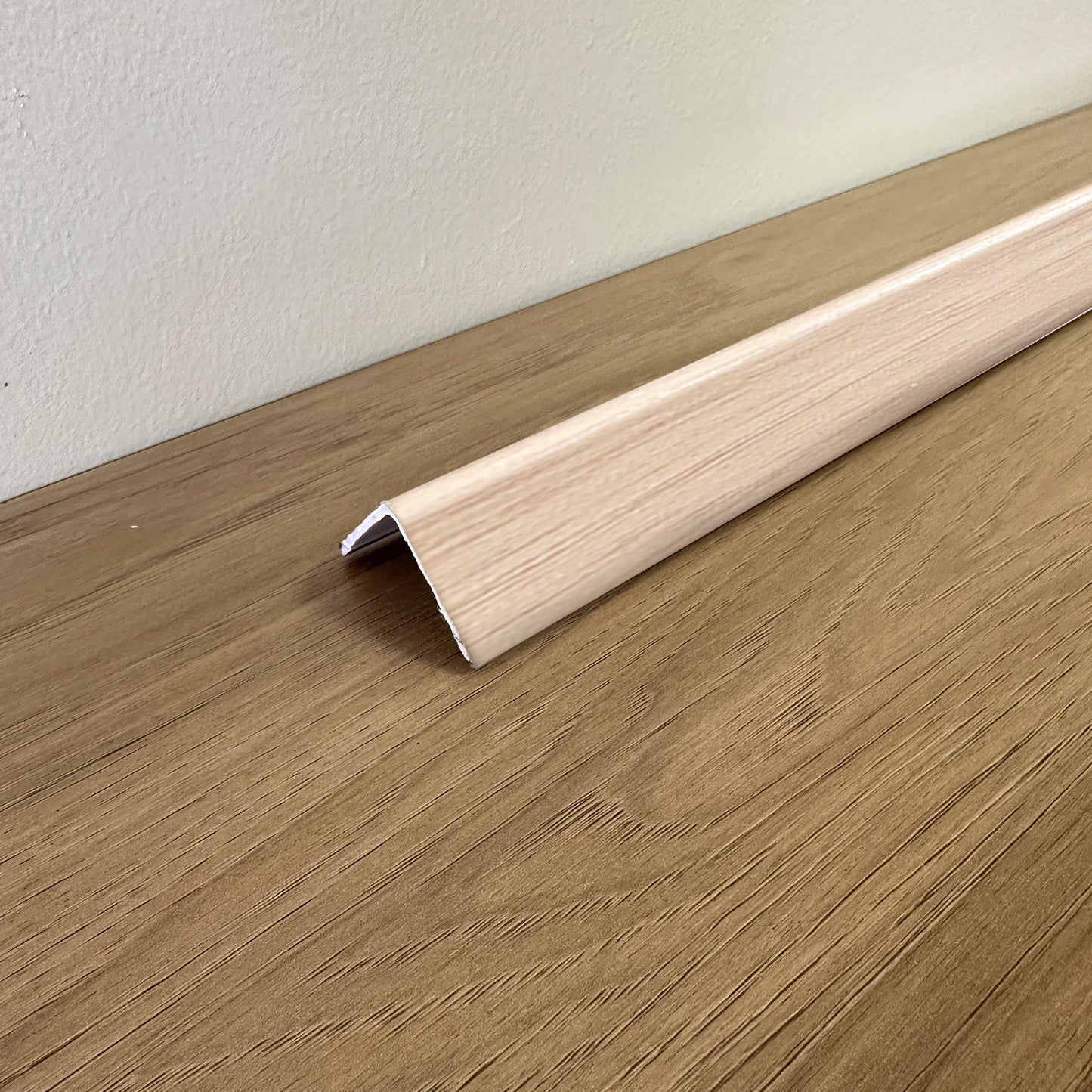 Perfil Angulo Terminación Wall Panel 30mm X 2,9mt Café Claro