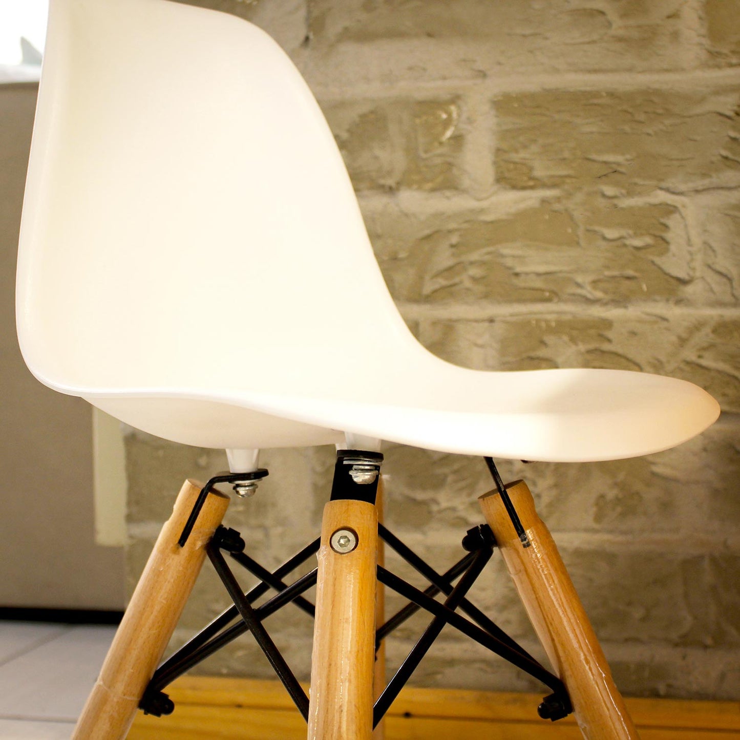 Silla Eames Child Blanco